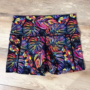 Constantly Varied Gear Colorful Leaf Print Women's Shorts